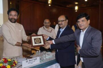 बेहतर राजभाषा कार्यान्वयन के लिए भारत कोकिंग कोल लिमिटेड कोयला मंत्रालय द्वारा पुरस्कृत