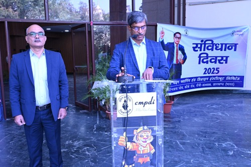 सीएमपीडीआई में संविधान दिवस 2025 मनाया गया