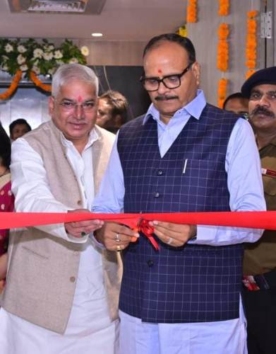 लखनऊ में महानिदेशक चिकित्सा शिक्षा एवं प्रशिक्षण के नवीन कार्यालय का लोकार्पण