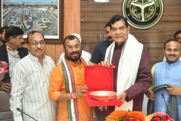 जनप्रतिनिधियों की शिकायतो पर ऊर्जा मंत्री का रुख सख्त:बिना वजह कनेक्शन काटने वालों को करें सस्पेंड