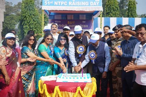 राष्ट्र को ऊर्जा प्रदान करने के 50 वर्ष : एनटीपीसी फरक्का ने 51वां एनटीपीसी स्थापना दिवस मनाया
