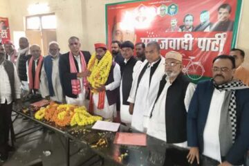 समाजवादी लोहिया वाहिनी के नवनियुक्त राष्ट्रीय सचिव विवेक सिंह का हुआ स्वागत