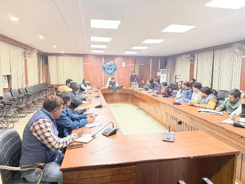 सीडीओ की अध्यक्षता में आयोजित हुई जिला टास्क फोर्स की बैठक