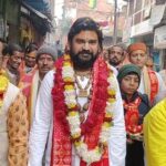 सात दिवसीय श्रीमद् भागवत कथा के आयोजन के पूर्व नगर में निकली कलश शोभा यात्रा