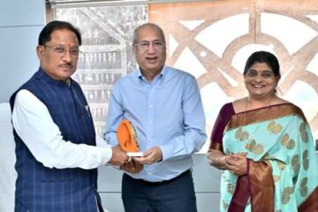 मुख्यमंत्री से एनएमआईएमएस के प्रतिनिधियों ने की सौजन्य मुलाकात