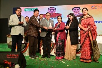 इफको प्रबंध निदेशक के प्रथम आगमन के अवसर पर सांस्कृतिक संध्या का आयोजन 