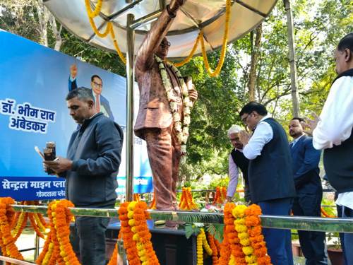 सीएमपीडीआई में बाबा साहेब का महापरिनिर्वाण दिवस मनाया गया