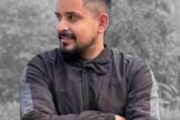 बैडमिंटन खेलते समय युवक की मौत