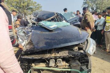 ट्रक कार की भिड़ंत में युवक की दर्दनाक मौत, ड्राइवर फरार