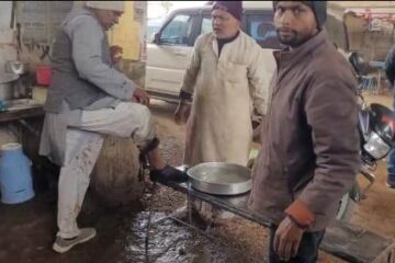 राबर्ट्सगंज कोतवाली के सामने चाय की दुकान पर लगी आग, समाजसेवी झुलसा