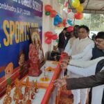 अपने बच्चों को अवश्य शिक्षा दें शिक्षा ही हर ताले की कुंजी