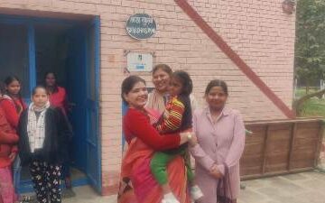 राज्य महिला आयोग की उपाध्यक्ष चारु चौधरी ने किया कस्तूरबा गांधी बालिका विद्यालय का निरीक्षण 