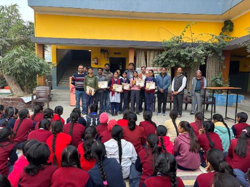 फसल अवशेष के उपयोग पर छात्रों को किया गया जागरूक 