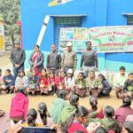 यूपीएस ढुटेर के विद्यार्थियों में बांटे गए फूलदार पौधे, पर्यावरण के प्रति किया गया जागरूक