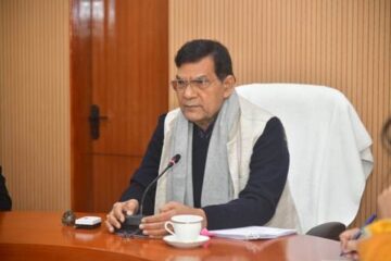 घोसी चीनी मिल के अनवरत व सुचारू संचालन एवं आधुनिकीकरण हेतु मंत्री ए के शर्मा की बड़ी पहल…