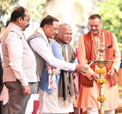 साहित्य आशा, साहस और सामाजिक चेतना जागृत करने का सबसे सशक्त माध्यम – उप सभापति राज्यसभा