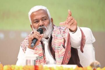 टेल क्षेत्रों तक पानी पहुँचाना विभाग की जवाबदेही, लापरवाही पर होगी सख्त कार्रवाई – स्वतंत्र देव सिंह