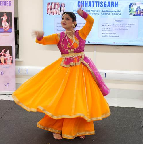 छत्तीसगढ़ की कला आयरलैंड तक पहुँची : डबलिन में छत्तीसगढ़ की लोकसंस्कृति की गूंज