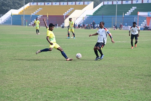 कोल इंडिया अंतर कंपनी फुटबॉल प्रतियोगिता 2025-26  के तीसरे दिन दिखा जबरदस्त मुकाबला