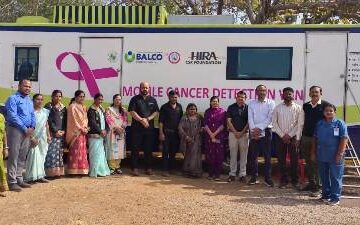 राज्यपाल के गोद ग्राम सोनपुरी में वृहद निःशुल्क कैंसर स्क्रीनिंग एवं स्वास्थ्य शिविर का आयोजन