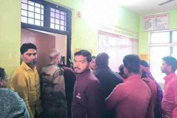 नौगढ़ में नहाने गई मासूम की बाथरूम से निकली लाश, जानिए क्या था मामला 