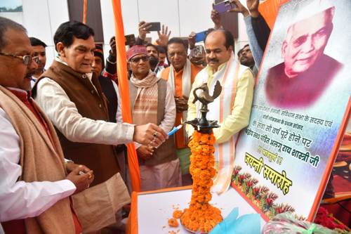 मऊ का भविष्य सुरक्षित हाथों में रहे इसके लिए सजग रहने की जरूरत – ए. के. शर्मा