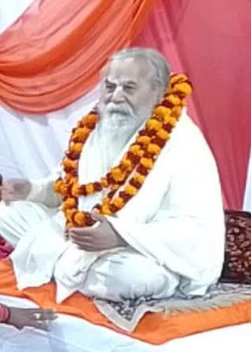 विराट रूद्र महायज्ञ के छठवें दिन झरियवां धाम में उमड़ी श्रद्धालुओं की भारी भीड़