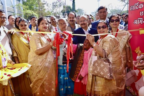 दीक्षा महिला मंडल बीसीसीएल द्वारा आयोजित वार्षिक कार्यक्रम ‘आनंद मेला – 2026’ का भव्य शुभारंभ