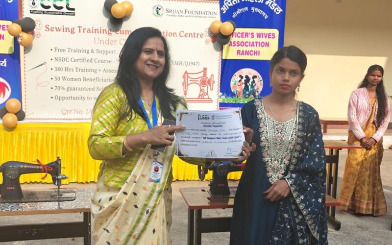 अर्पिता महिला मंडल की पहल से महिलाओं को मिला स्वरोज़गार का अवसर