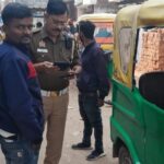 यातायात नियम तोड़ने पर सख्त कार्रवाई,4 ऑटो और 1 पिकअप वाहन सीज