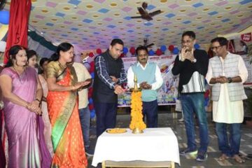 आदर्श ग्राम नागेपुर में आयोजित बाल मेले में बच्चों ने दिखाई प्रतिभा