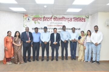 एसईसीएल मुख्यालय के 3 कर्मियों को सेवानिवृत्ति पर भावभीनी विदाई दी गयी