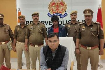 चोरी के इरादे से आए युवक ने गला रेतकर की थी हत्या