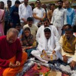 रेणुकूट में फुटपाथ निर्माण कार्य का भूमि पूजन संपन्न