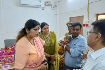 राज्य महिला आयोग की अध्यक्ष ने किया जिला अस्पताल,आंगनबाड़ी केंद्र का निरीक्षण