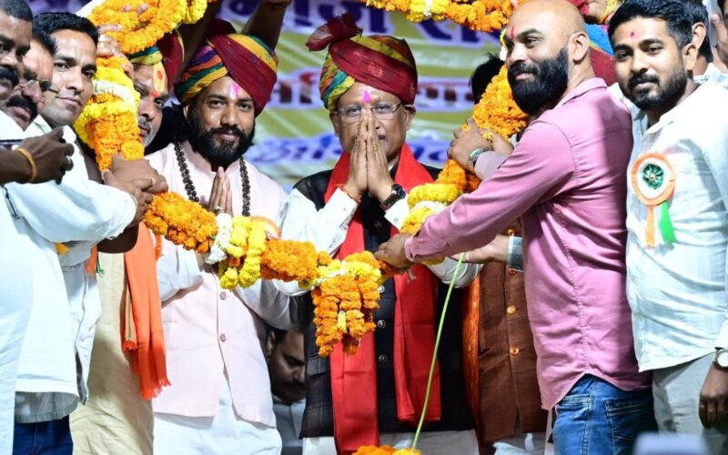 चन्द्रनाहू कुर्मी क्षत्रिय समाज के अधिवेशन में शामिल हुए मुख्यमंत्री विष्णुदेव साय