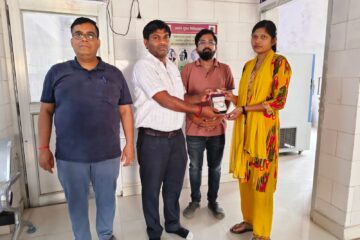 पुत्र के जन्मदिन पर ग्राम पंचायत अधिकारी ने किया रक्तदान,समाज को दिया प्रेरणादायी संदेश