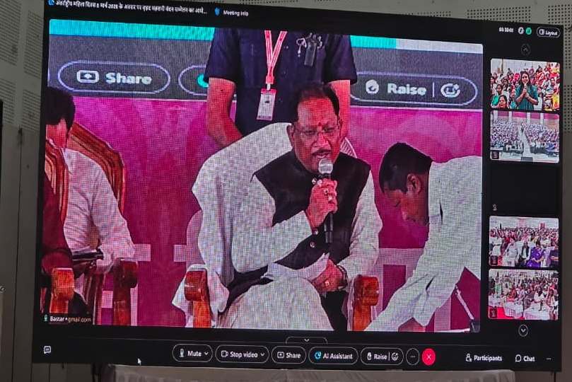 महतारी वंदन योजना से सशक्त हो रहीं प्रदेश की महिलाएं’