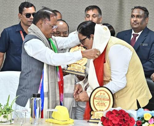 दीर्घकालिक विकास की दिशा तय करने में महत्वपूर्ण भूमिका निभाएगा राज्य नीति आयोग : मुख्यमंत्री