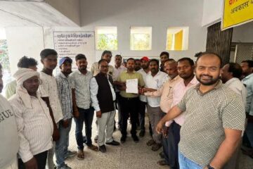 मानकों के विपरीत गावों के नजदीक चल रहे क्रेशर प्लांटों को बंद करने की मांग 