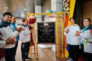 सीएमडी बीसीसीएल ने नेहरू कॉम्प्लेक्स, कोयला नगर में कंपनी के नव-निर्मित बैडमिंटन कोर्ट परिसर का किया उद्घाटन