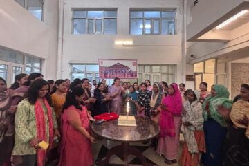 उत्तर मध्य रेलवे मुख्यालय में अंतर्राष्ट्रीय महिला दिवस के उपलक्ष्य पर ‘महिला सशक्तिकरण एवं स्वास्थ्य’ पर संगोष्ठी आयोजित