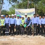 लिनु पंचमन ने वट का पौधा लगाकर संभाली हिंडालको महान की कमान