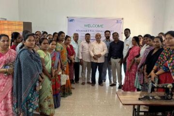 एनटीपीसी सिम्हाद्री ने महिला प्रशिक्षुओं को सिलाई किट बांटे