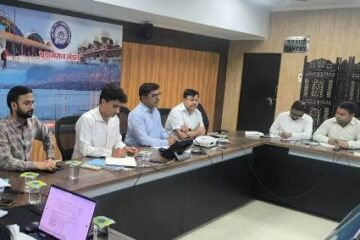 ग्रीष्मकाल को दृष्टिगत रखते हुए यात्रियों की सुविधा सर्वोच्च प्राथमिकता होनी चाहिए – रजनीश अग्रवाल