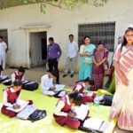 वनिता समाज की प्रेरक पहल : बुधेला विद्यालय में ‘सव्यसाची’ लेखन, बहुभाषीय शिक्षा एवं योग को प्रोत्साहन