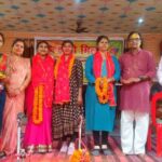 आदर्श ग्राम नागेपुर में होली मिलन समारोह में उड़े अबीर-गुलाल 