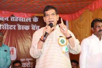 मऊ में शिक्षा और विकास को मिली नई गति – मंत्री ए. के. शर्मा