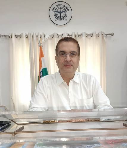 सोनभद्र के गौरवशाली विरासत व इतिहास से सम्बन्धित पाण्डुलिपि का संग्रह अभियान