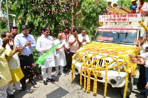 ऊर्जा मंत्री ए.के. शर्मा ने वाराणसी में 24×7 विद्युत वैन का किया उद्घाटन